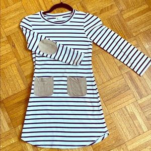 Cute dress w pockets from Monteau Couture